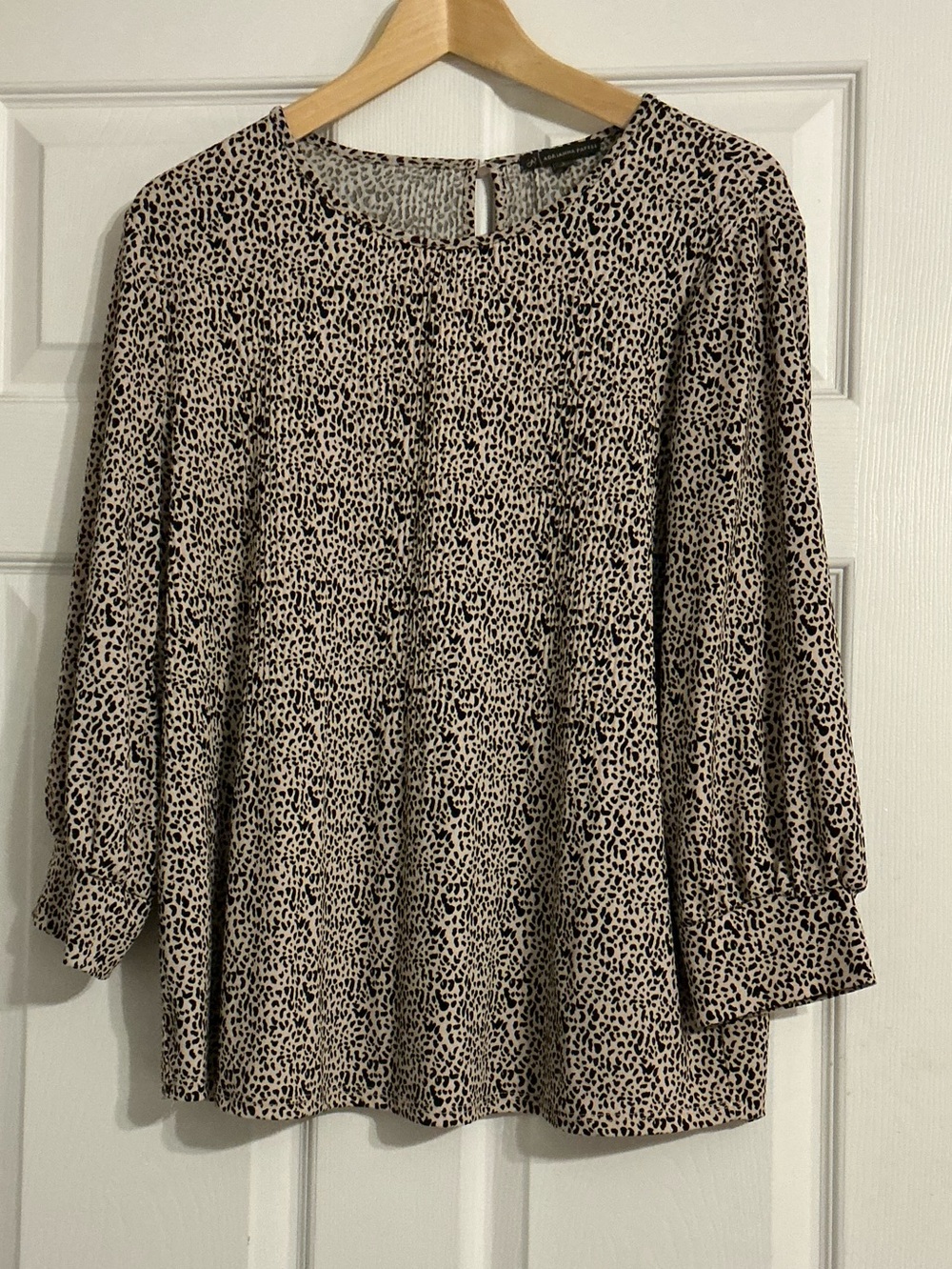 Adrianna Papell Cream and Black Leopard-Print Pleat-Front Blouse